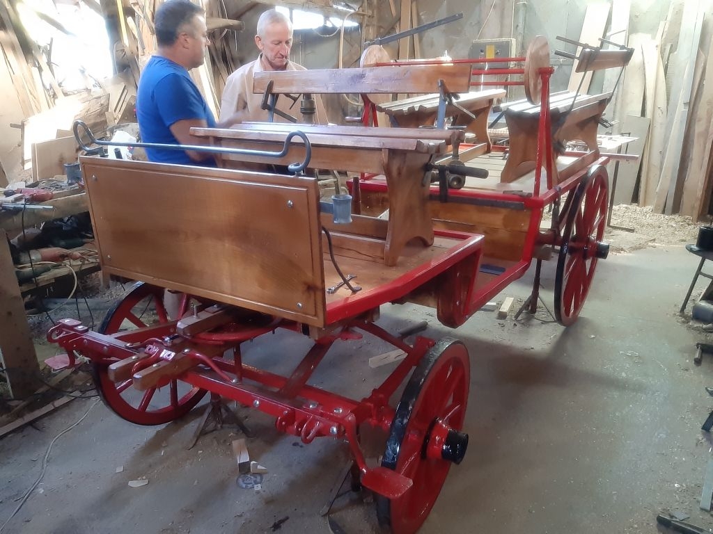 Izdelava gasilskega voza 005